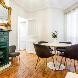  Appartement Abbesses - Superbe Avec Cheminées France
